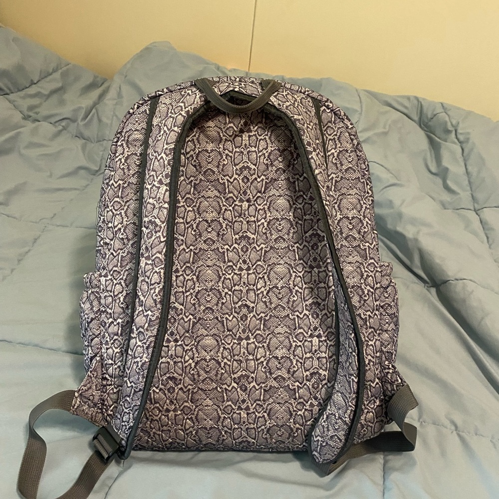Simply Southern backpack - Picture 2 of 4